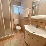 In 42430 *