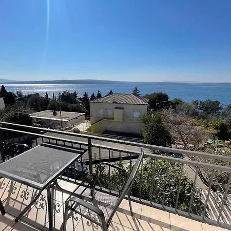 Apartament In 42430 Dramalj